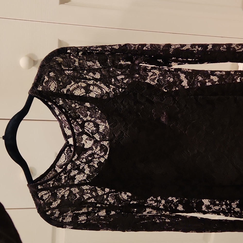TJ Maxx sheer, lacy black top, size Medium